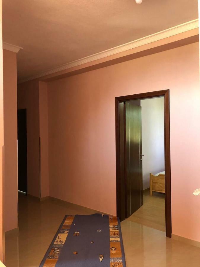 Deni Villa
